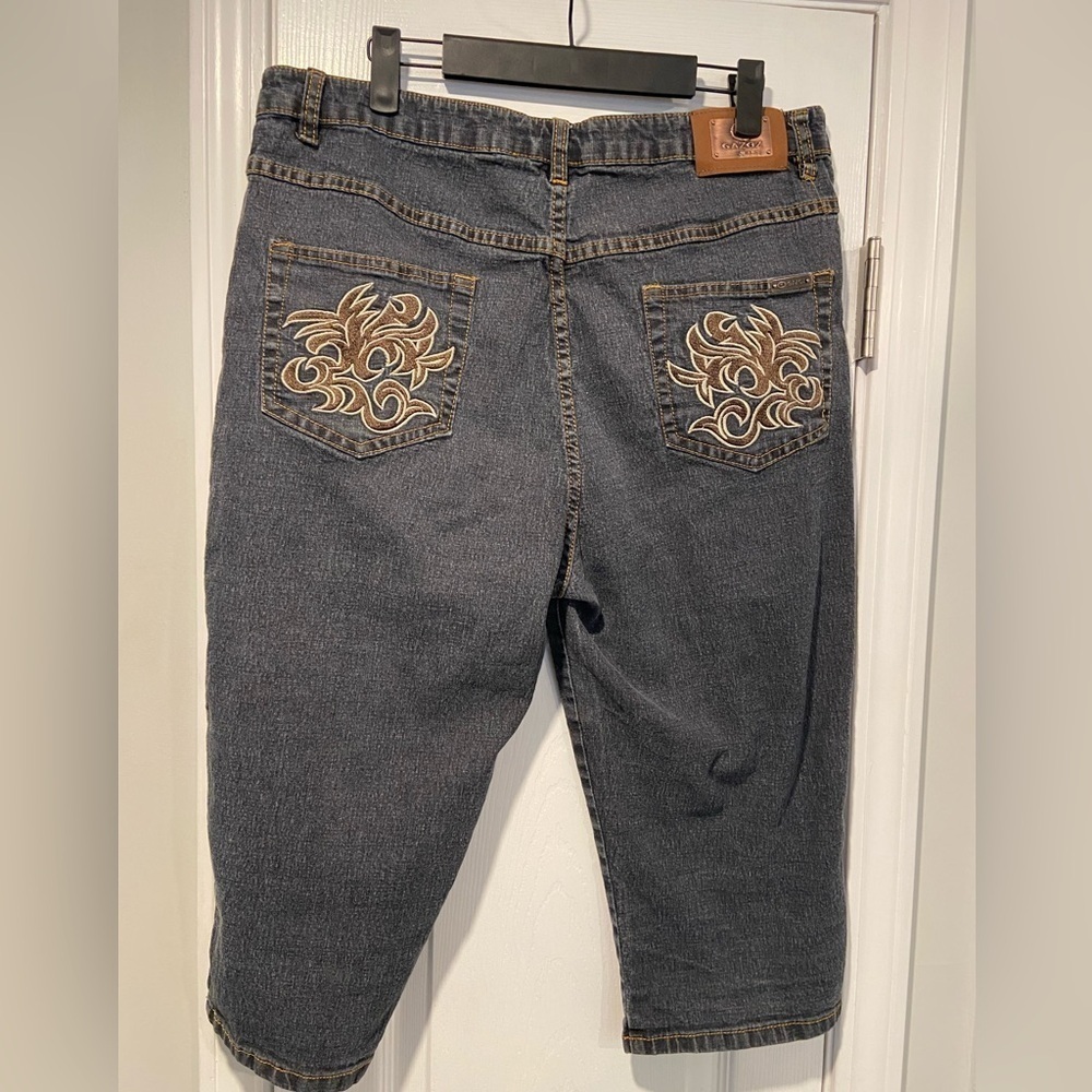Gazoz Size 16 Embroidered Pocket Zip Up Ramie Cotton Stretch Cropped Jeans